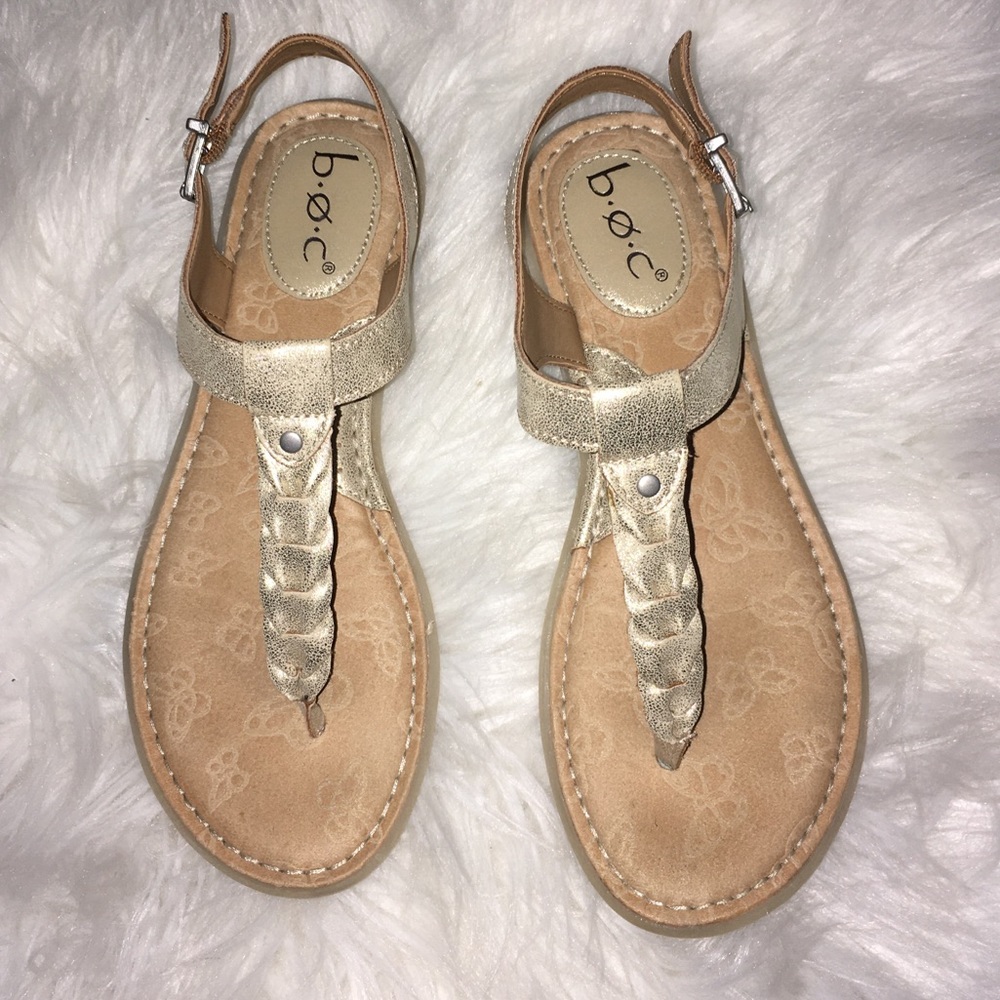 b.o.c. by Born gold thong strap sandal